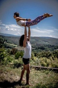 Acroyoga
